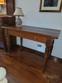 tavolo -scrivania con sedia 