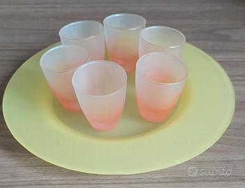 lotto 6 bicchieri liquore vetro e piatto giallo