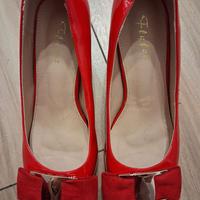 scarpe vernice rosse