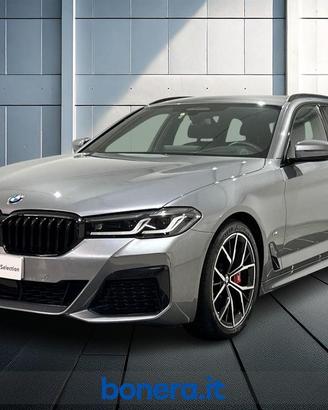 BMW Serie 5 518d Touring mhev 48V Business auto