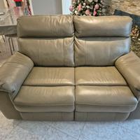 divano Chateau D'Ax vera pelle