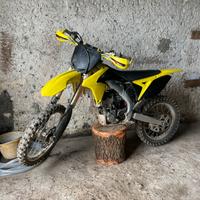 Suzuki rmz 250