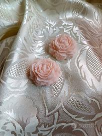 Candela artigianale a forma di rosa 