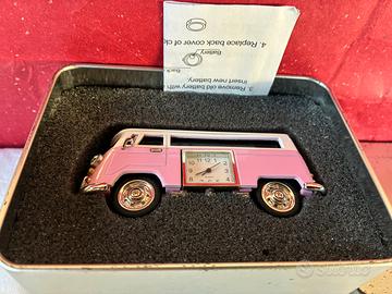 Modellino auto con orologio funzionante