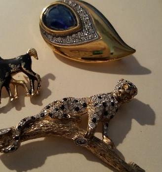 Vecchie spille di bijotteria