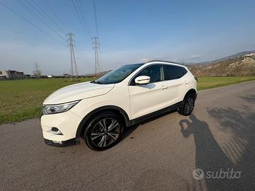 Nissan Qashqai 4wd automatica full optional