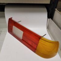 PLASTICA FARO POSTERIORE DESTRO OEM 1368210 BMW SE