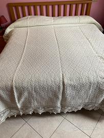 Copriletto matrimoniale sardo