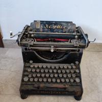 Macchina da scrivere Olivetti M20 