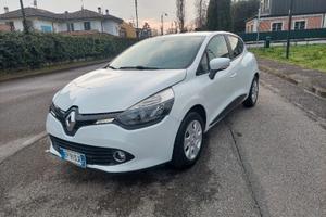 Renault Clio 1.2 75CV GPL 5 porte Live Gomme Nuove
