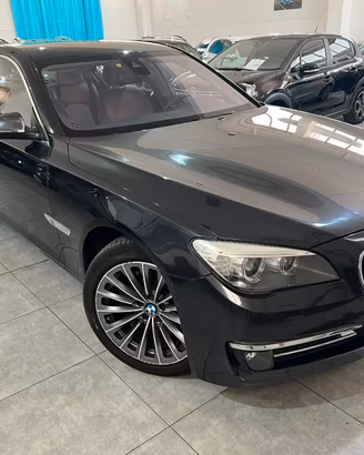 Bmw 730d Futura 258 cv 2014