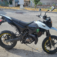 Moto motard Ksr TR 50 SM 2T