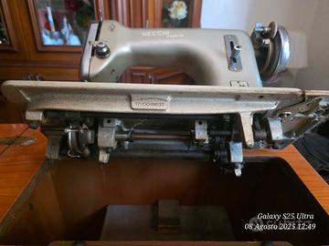 macchina da cucire 