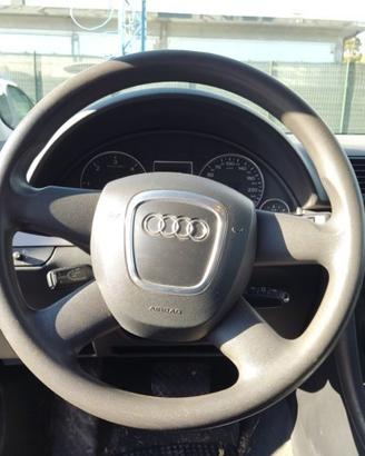 Volante AUDI A4 del 2006