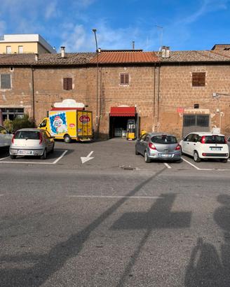 Storica attività di commercio bevande