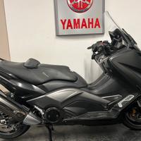 Yamaha tmax 530