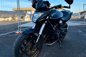Honda hornet 600 depotenziata e full power