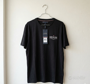 T-shirt Tommy Hilfiger XL nuova con cartellino