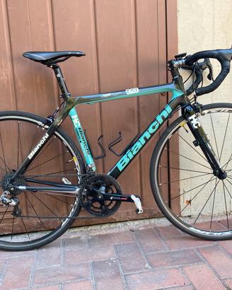 Bianchi corsa full carbonio 928