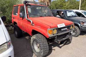 Toyota Land Cruiser II 2.4 turbodiesel SW LJ70 LX