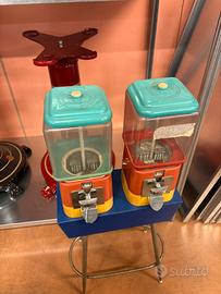 Distributore di chicche chewing-gum