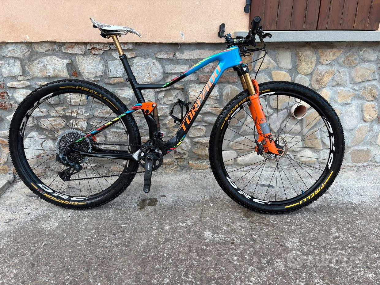 Vélo Torpado City Navigator Business T420 - Homme, 28 Pouces, 21 Vitesses, Noir