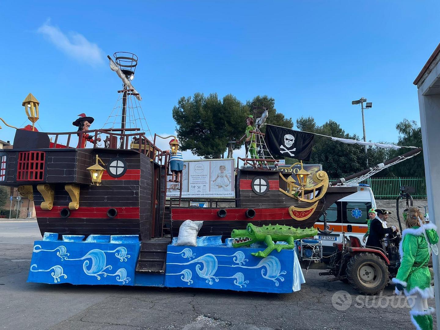 Carro carnevale peter pan Veicoli commerciali In vendita a Foggia