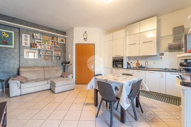 3 LOCALI A MONTEROTONDO