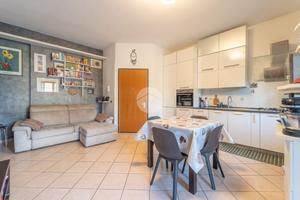 3 LOCALI A MONTEROTONDO