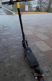 monopattino elettrico xiaomi scooter 5 pro