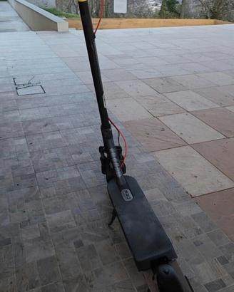 monopattino elettrico xiaomi scooter 5 pro