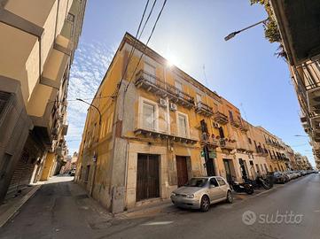4 LOCALI A MARSALA
