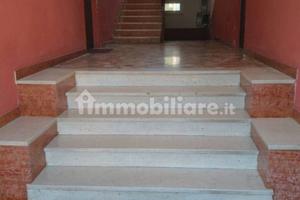 Bilocale cantina e posto auto