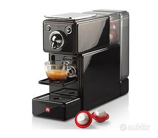 MACCHINA DEL CAFFÈ ILLY X3 XCAPS nero lucido