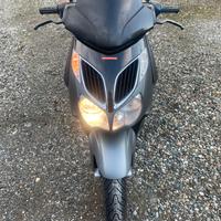 Aprilia Sportcity 200
