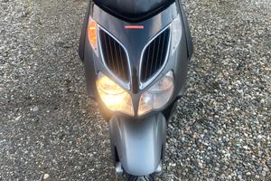 Aprilia Sportcity 200