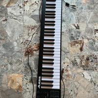 Alesis V61 Tastiera MIDI Usb - 61 TASTI e 8 Pad