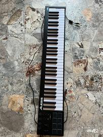 Alesis V61 Tastiera MIDI Usb - 61 TASTI e 8 Pad