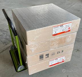 Quadrotte in fibra oer controssoffitto midulare