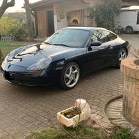 Porsche 996 carrera 4
