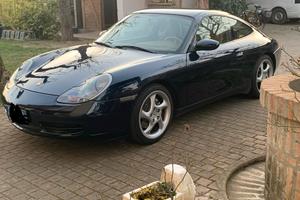 Porsche 996 carrera 4