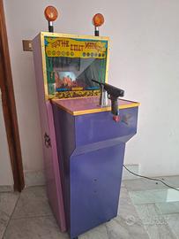 Cabinato gioco meccanico vintage " The colt man "
