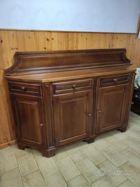 Credenza in legno di castagno