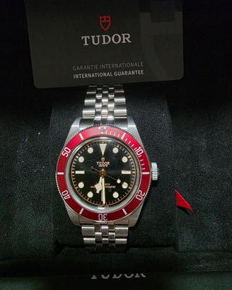 tudor black bay 