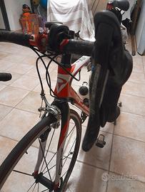 Pinarello FP7 10V Campagnolo Chorus
