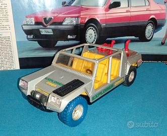 Burago Lamborghini Cheetah Explorer 1 24