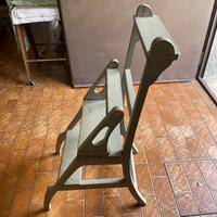 Sedia  con funzione da scala