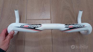 Manubrio bici da corsa in carbonio 