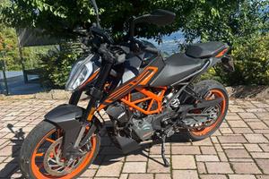 Ktm duke 125