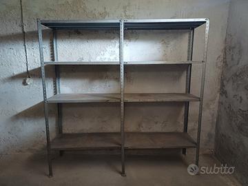 Scaffalatura in acciaio 
